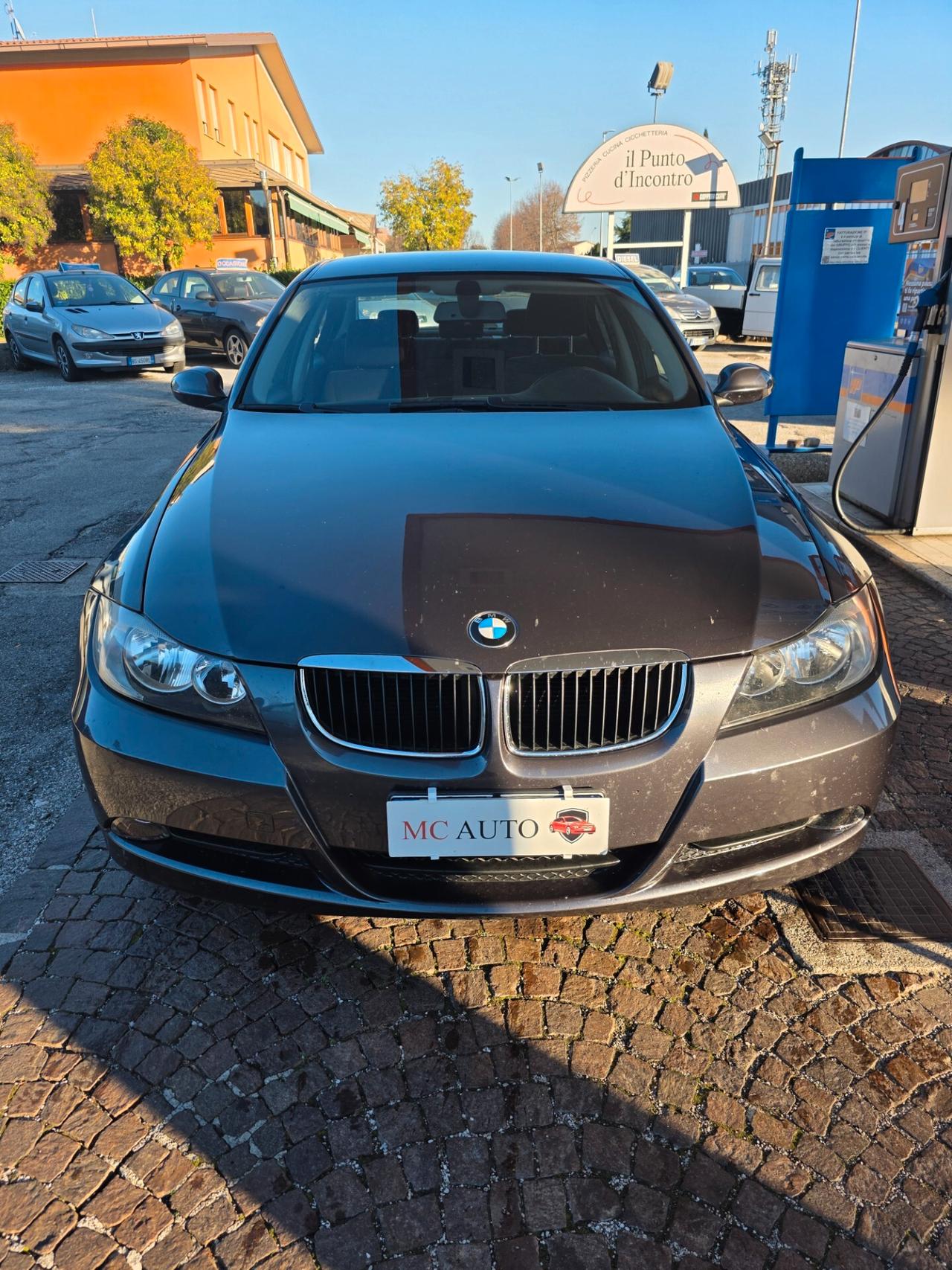 Bmw 318 318i cat con 161.000km Neopatentati ok