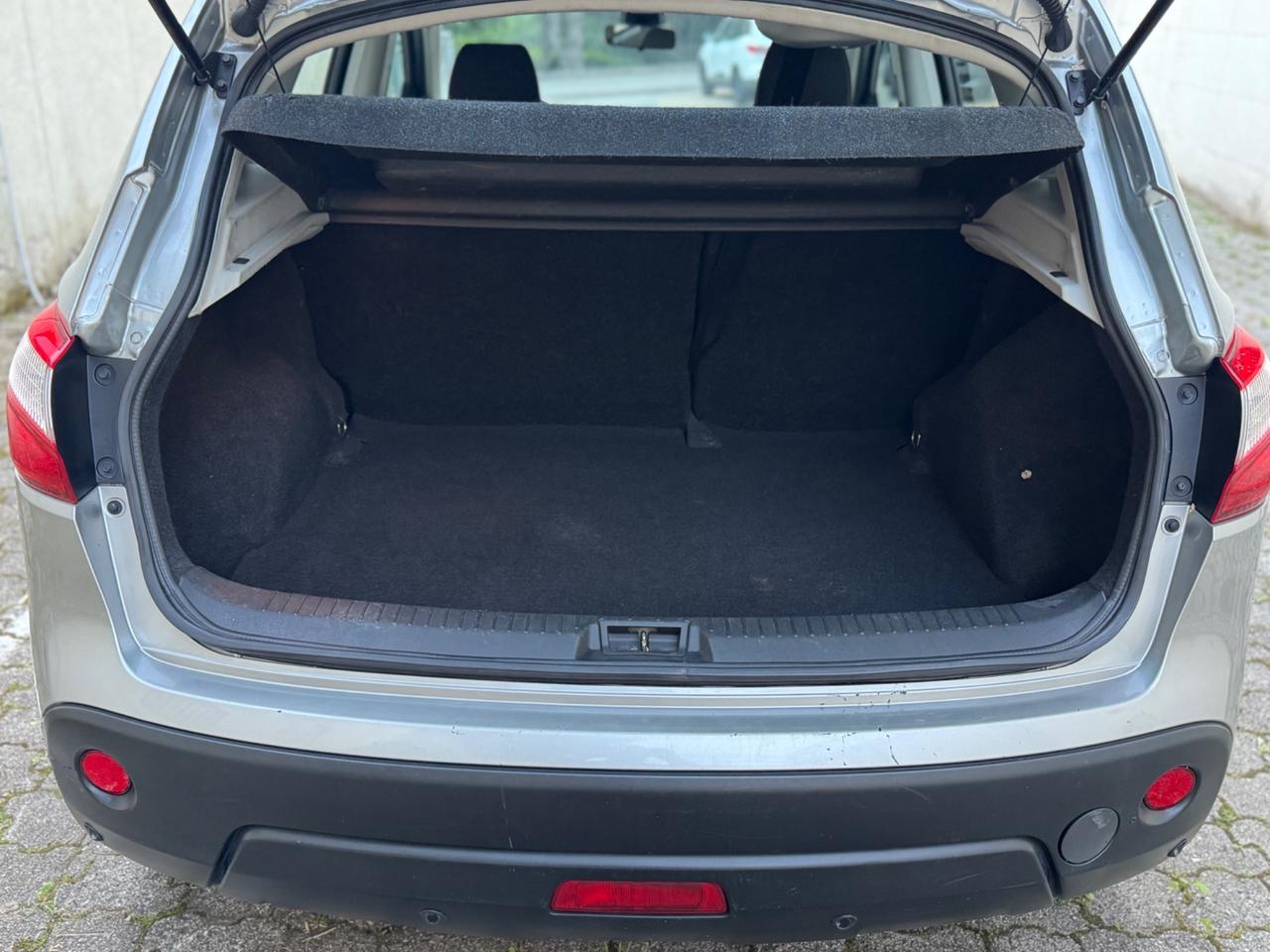 Nissan Qashqai 4x4 1.6 dCi DPF Tekna
