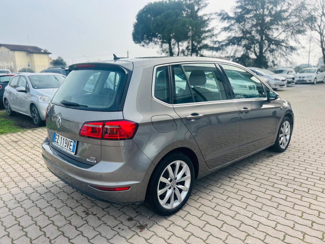 Volkswagen Golf Sportsvan Variant Business 1.6 TDI 110 CV DSG Highline BMT