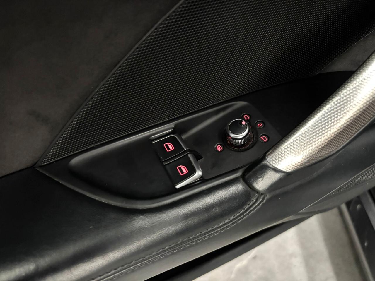 Audi TT Coupé 1.8 TFSI S tronic line 180CV