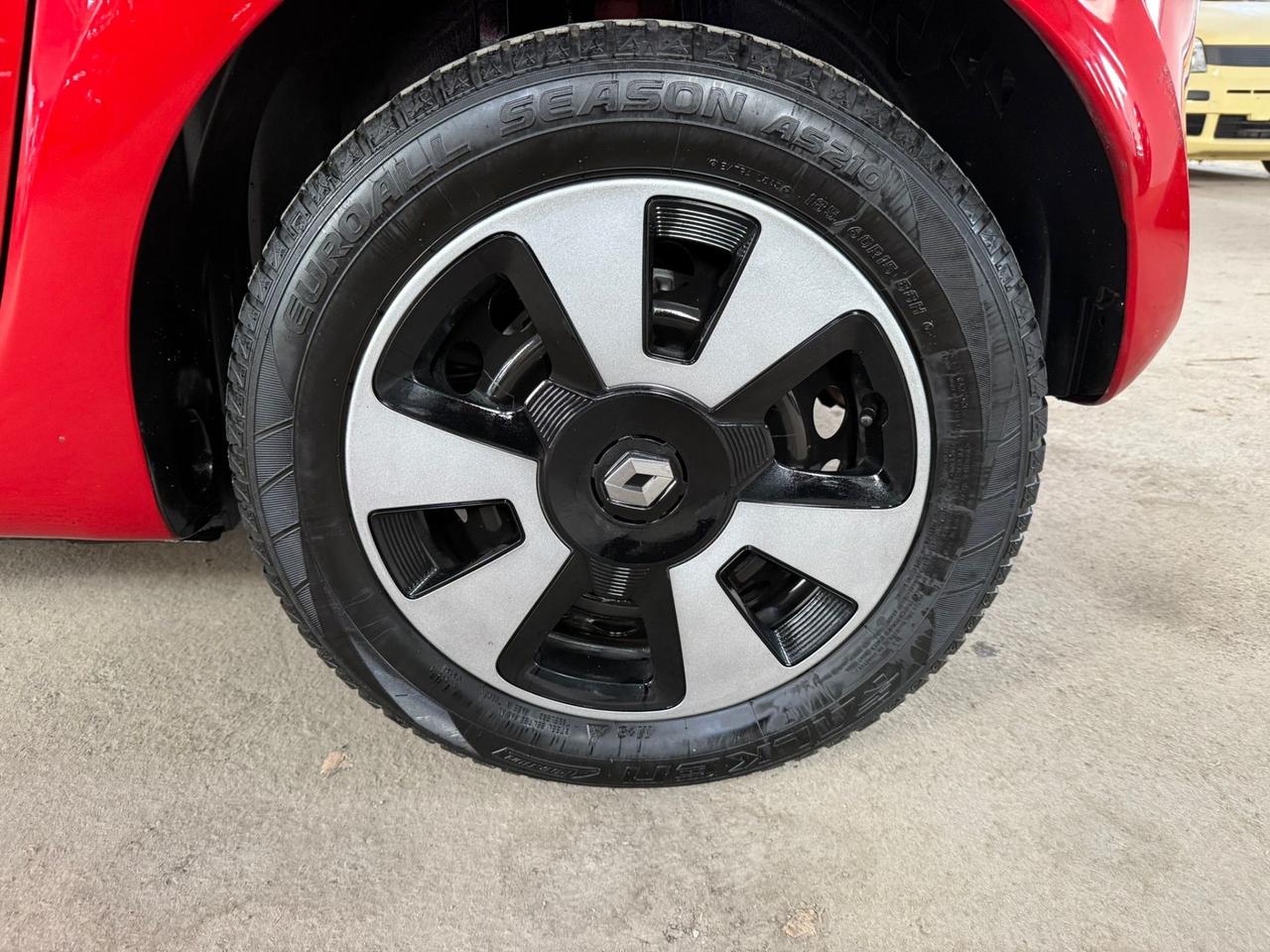 Renault Twingo SCe Duel