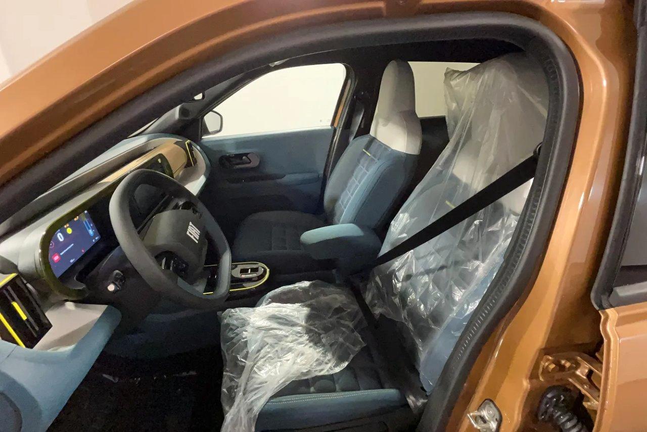 Fiat Grande Panda 1.2 hybrid La Prima 110cv edct