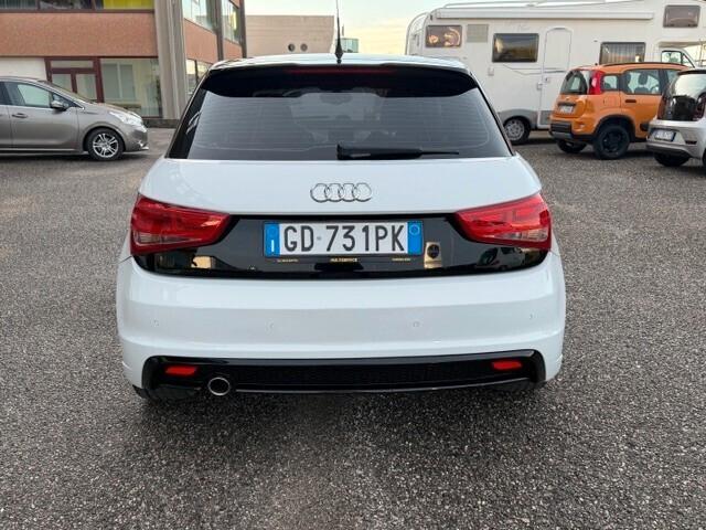 Audi A1 SPB 1.6 TDI S tronic S-Line