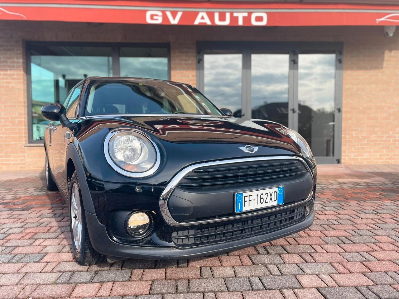 Mini Cooper Clubman 1.5 One D Business NEOPATENTATI