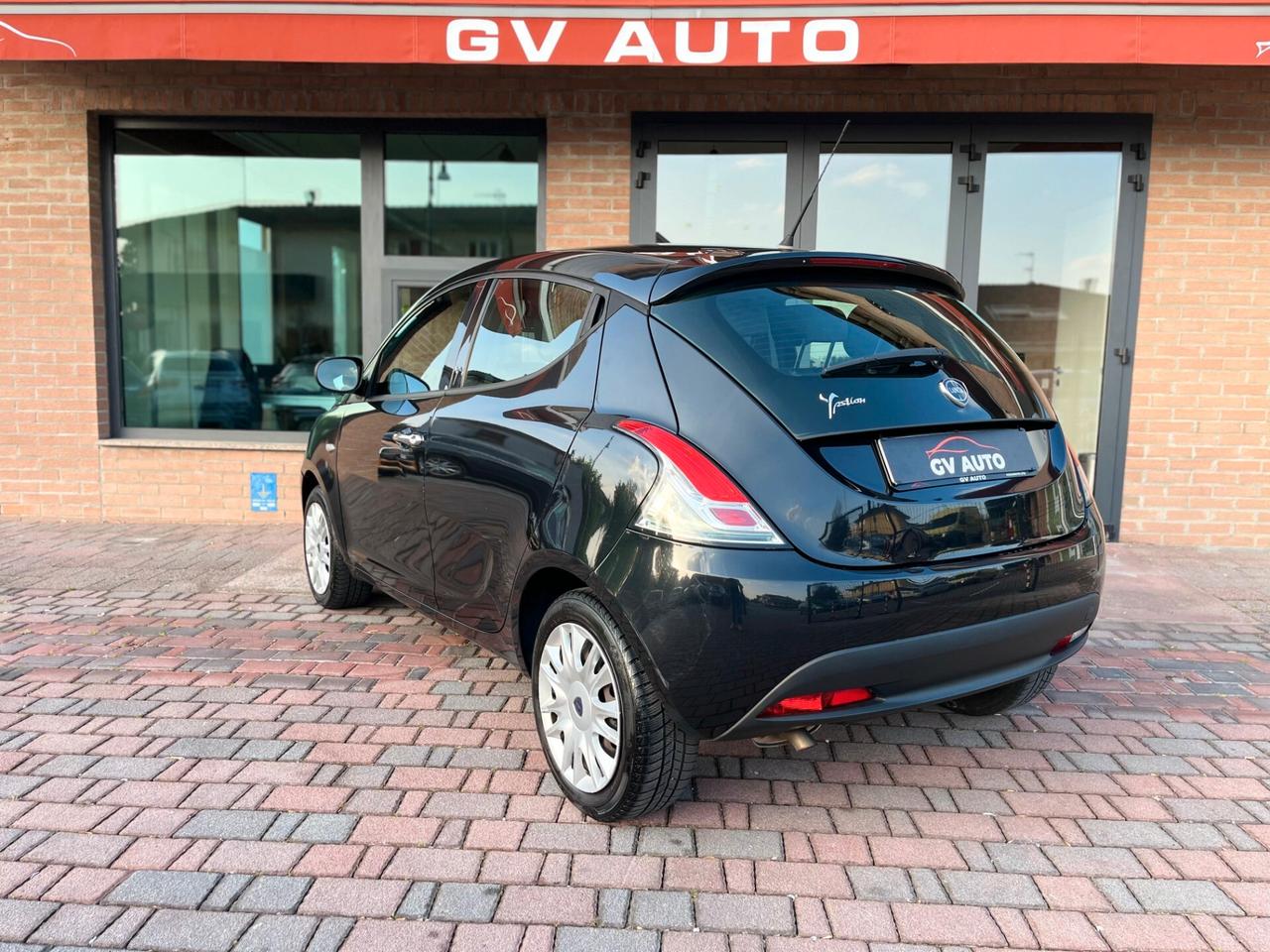Lancia Ypsilon 1.3 MJT