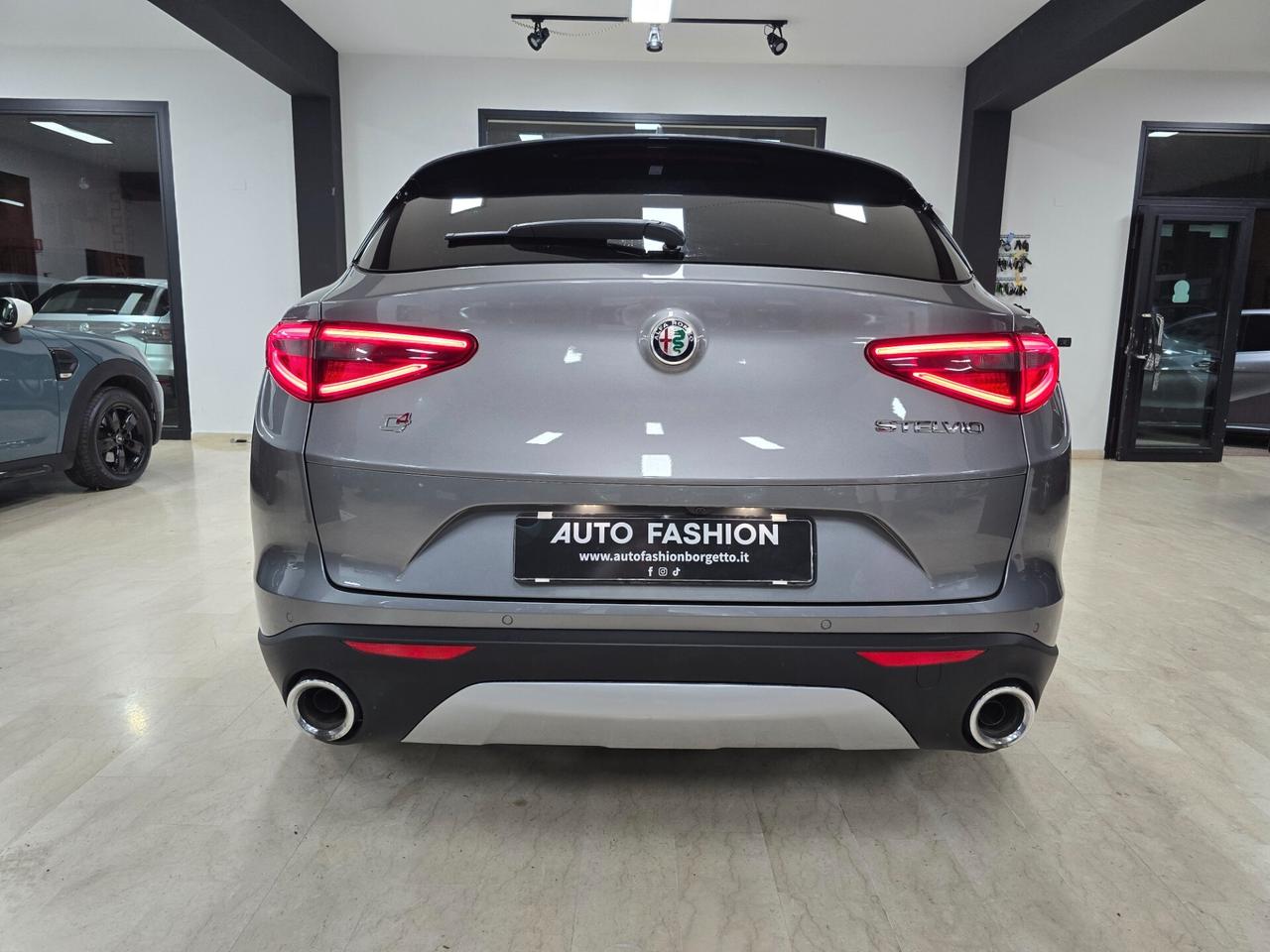 Alfa Romeo Stelvio 2.2 Turbodiesel 210 CV AT8 Q4 Executive