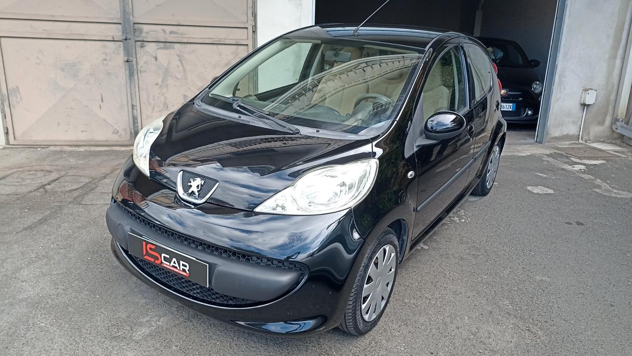 Peugeot 107 1.0 68CV 5p. Sweet Years