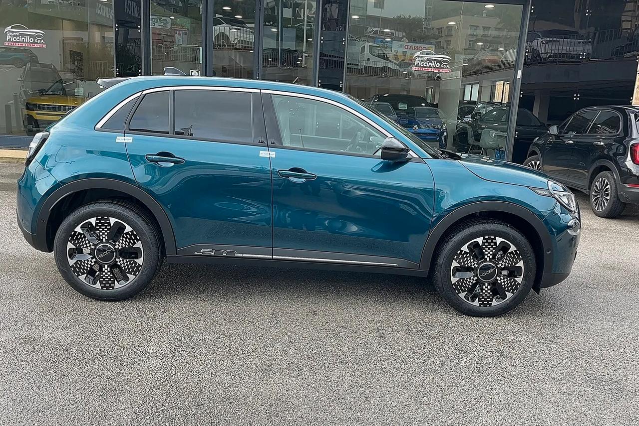 Fiat 600 Hybrid 110 CV DCT MHEV La Prima KM0