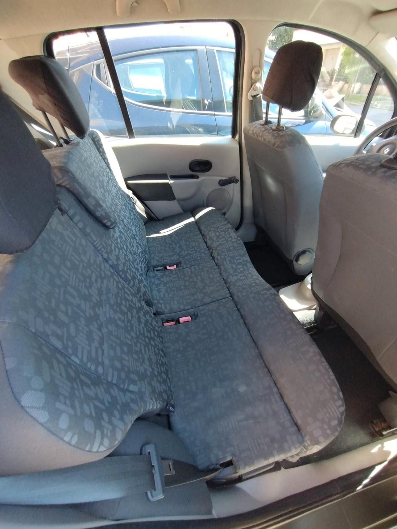 Renault Modus 1.2 16V Luxe Privilège