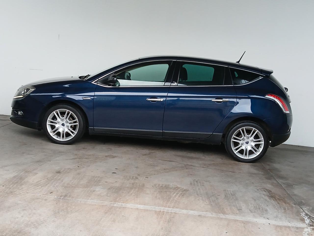 Lancia Delta 1.6 MJT AUTO IMPECCABILE