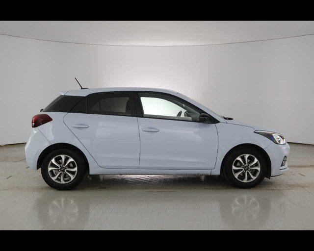 HYUNDAI i20 1.2 5 porte Connectline