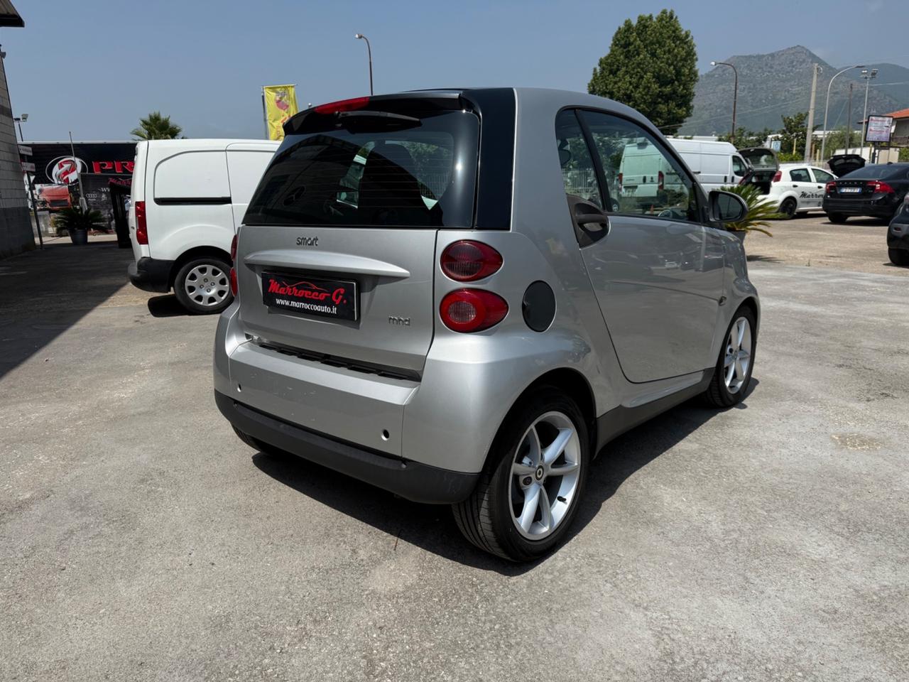 Smart ForTwo 1000 52 kW MHD coupé passion