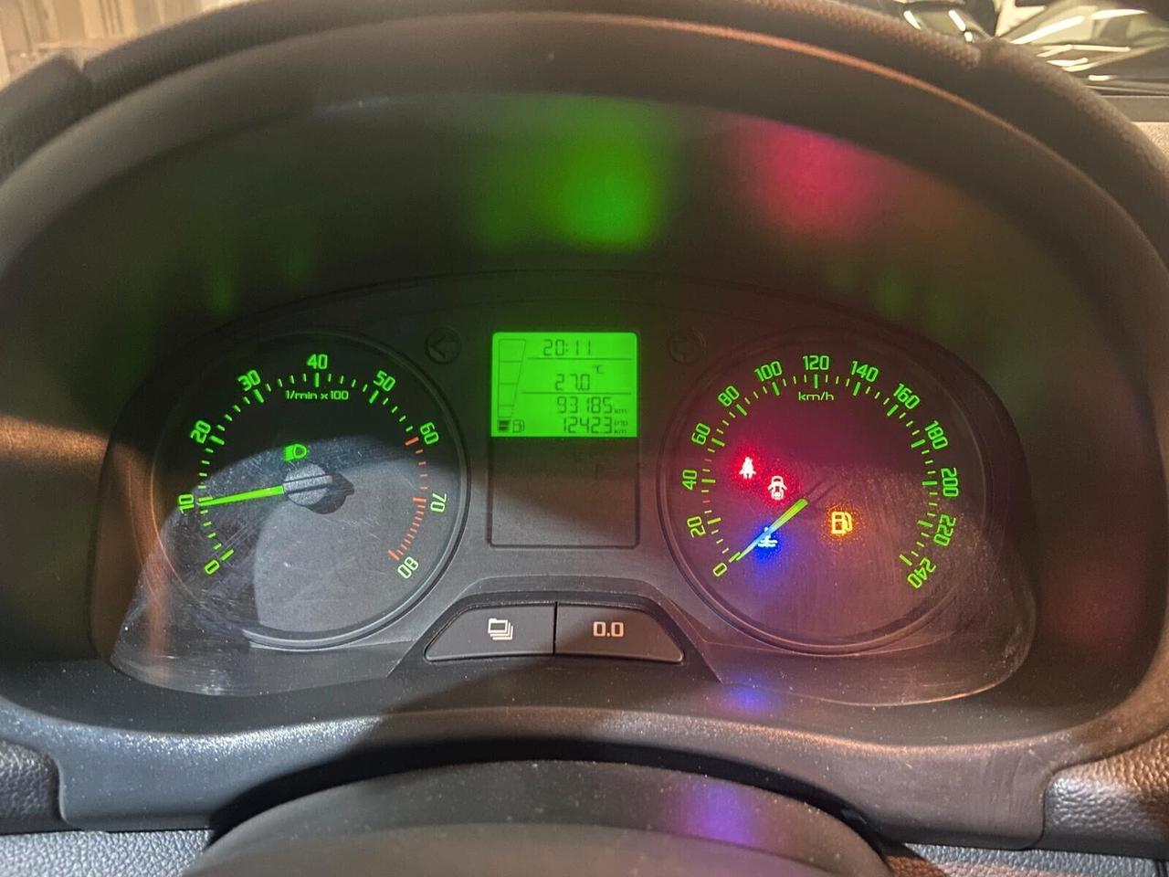 Skoda Roomster 1.2 70CV Style