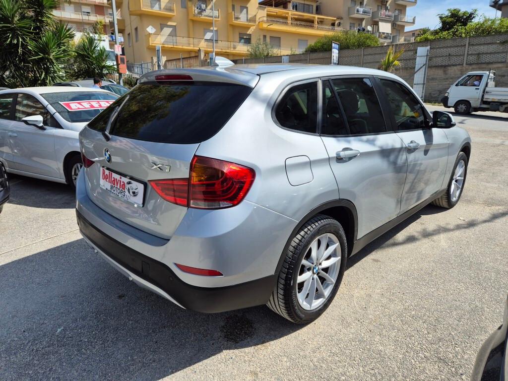 Bmw X1 S-Drive 16d Sport Line AUTOMATIC