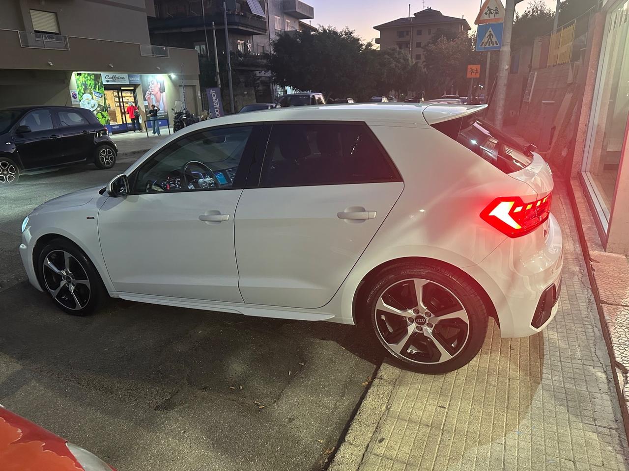 Audi A1 SPB 30 TFSI Identity Black