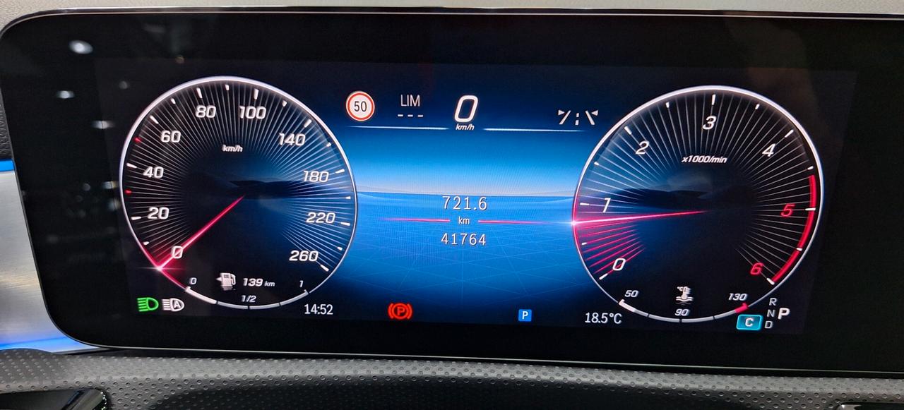 Mercedes A 200d Aut Premium AMG Night Edition