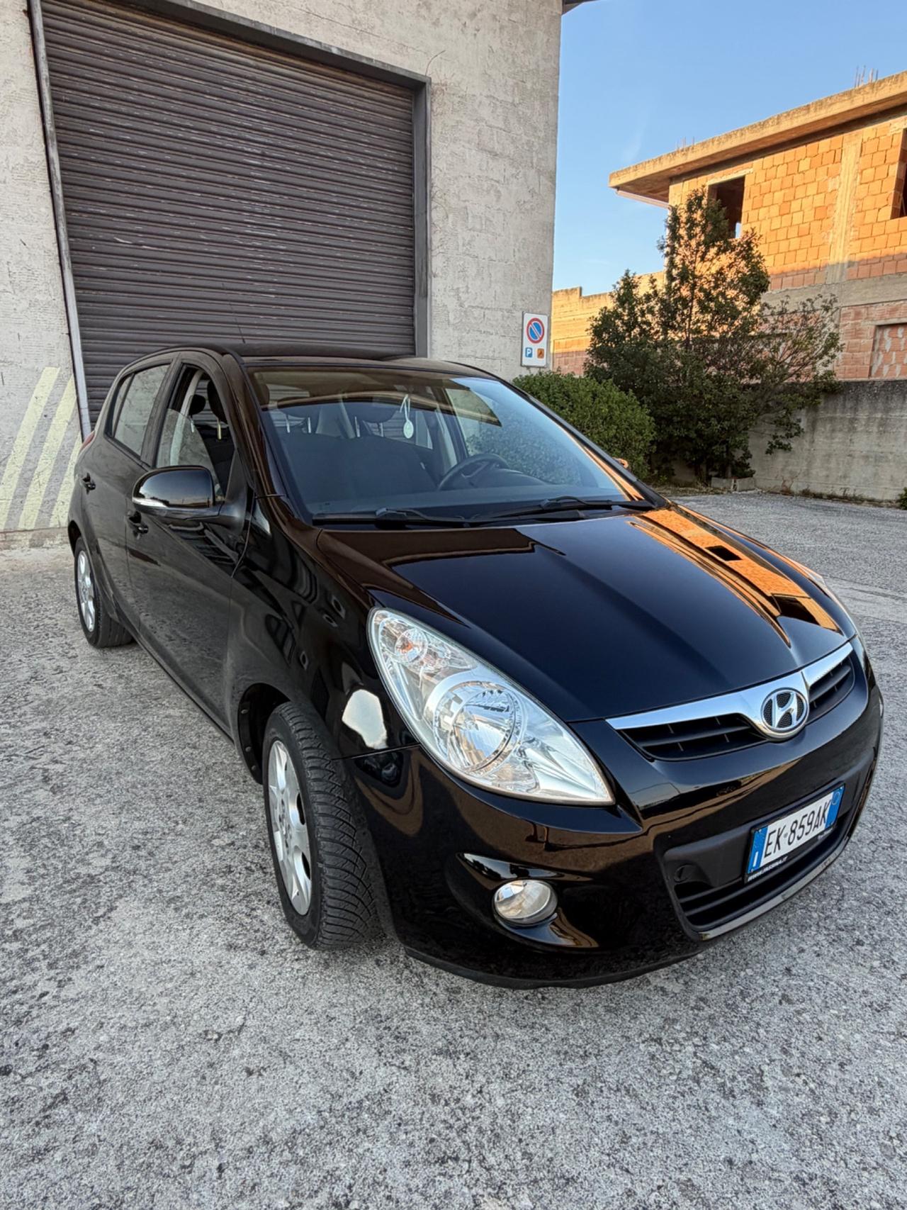 Hyundai i20 1.1 CRDi 5p. Classic