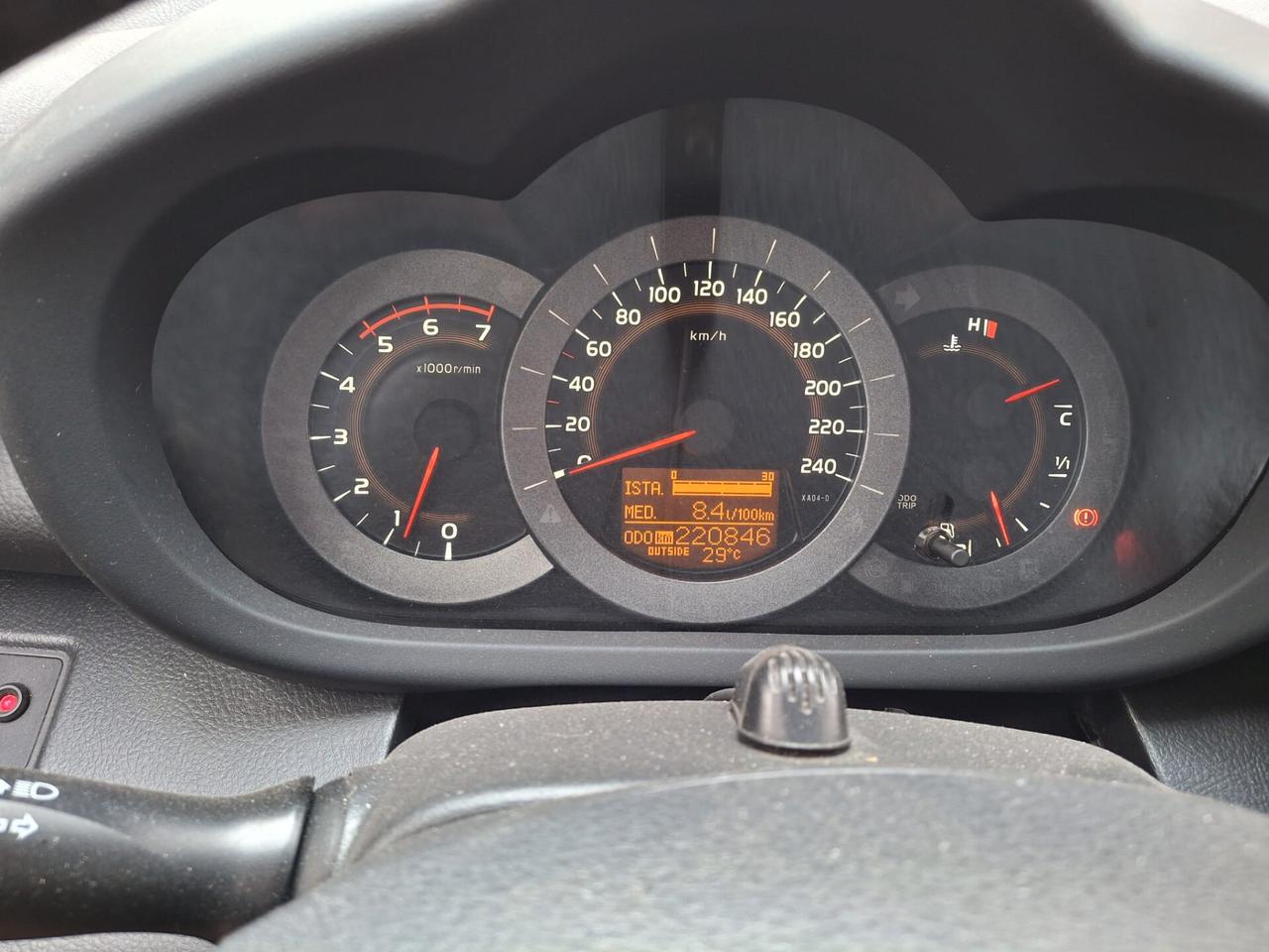 Toyota RAV 4 RAV4 2.2 D-4D 150 CV Lounge