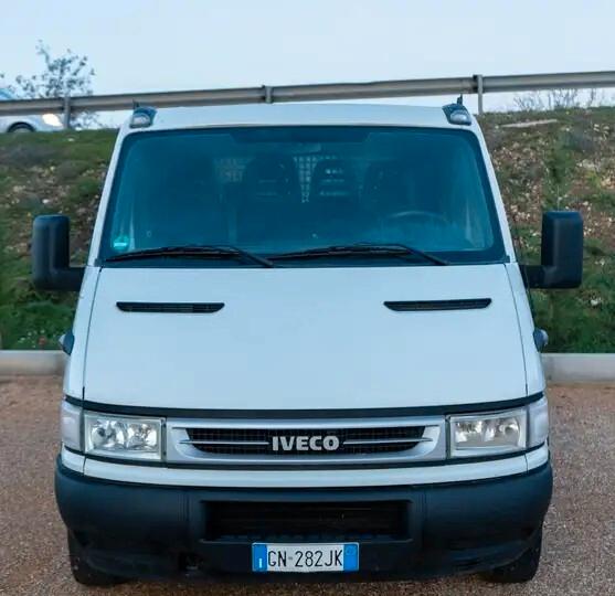 Iveco Daily DOPPIA CABBINA 7 POSTI