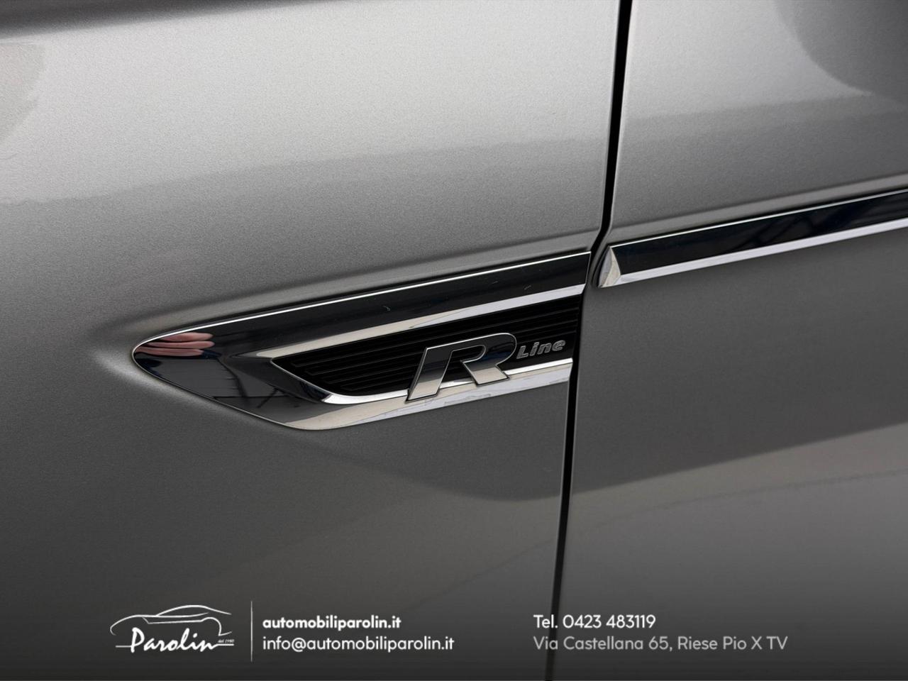 Volkswagen Tiguan 1.6 tdi Sport R-Line LED-CarPlay-19''