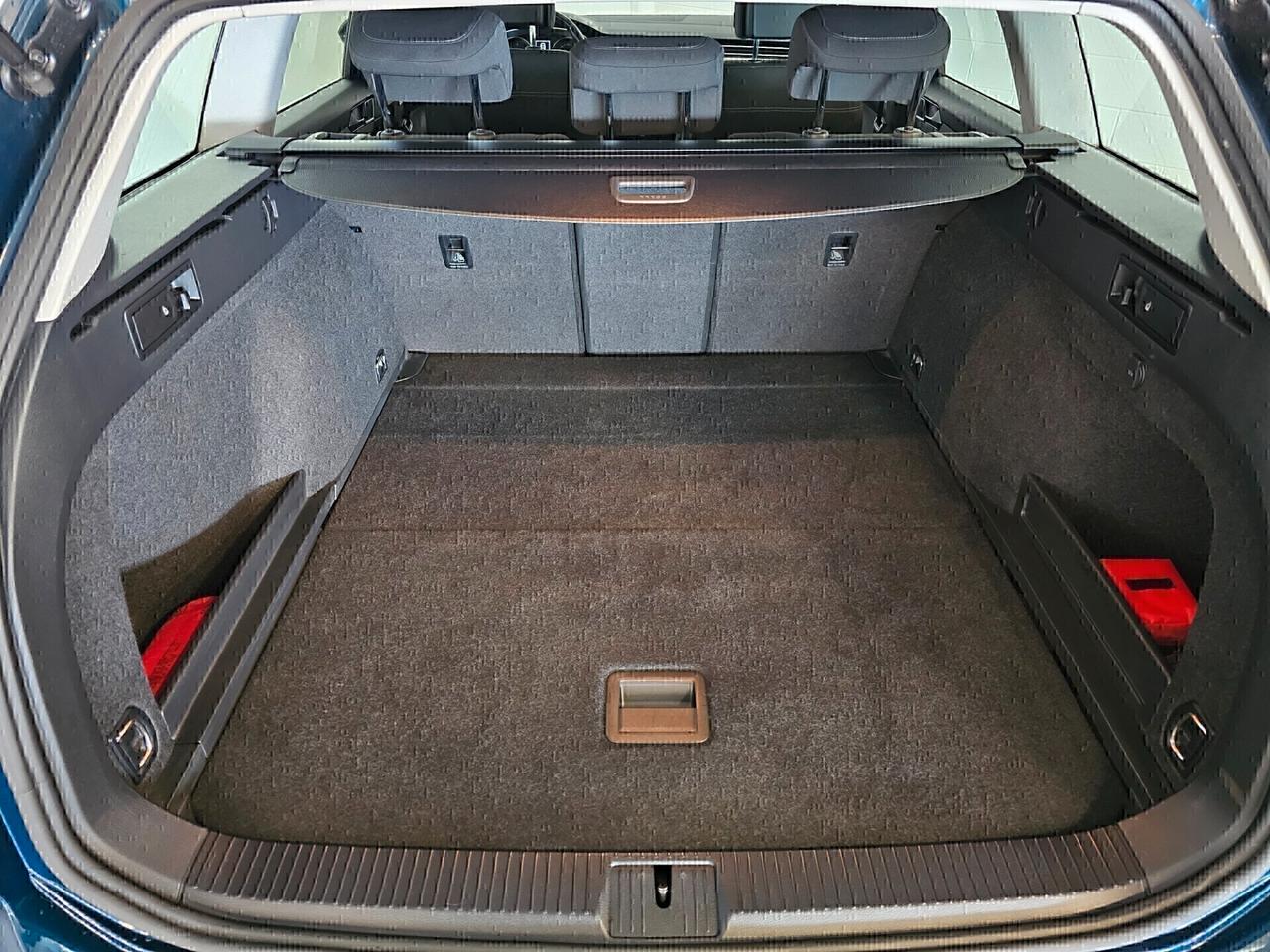 Vw Passat Var. 2.0 TDI SCR EVO 150cv DSG Bus. 2020