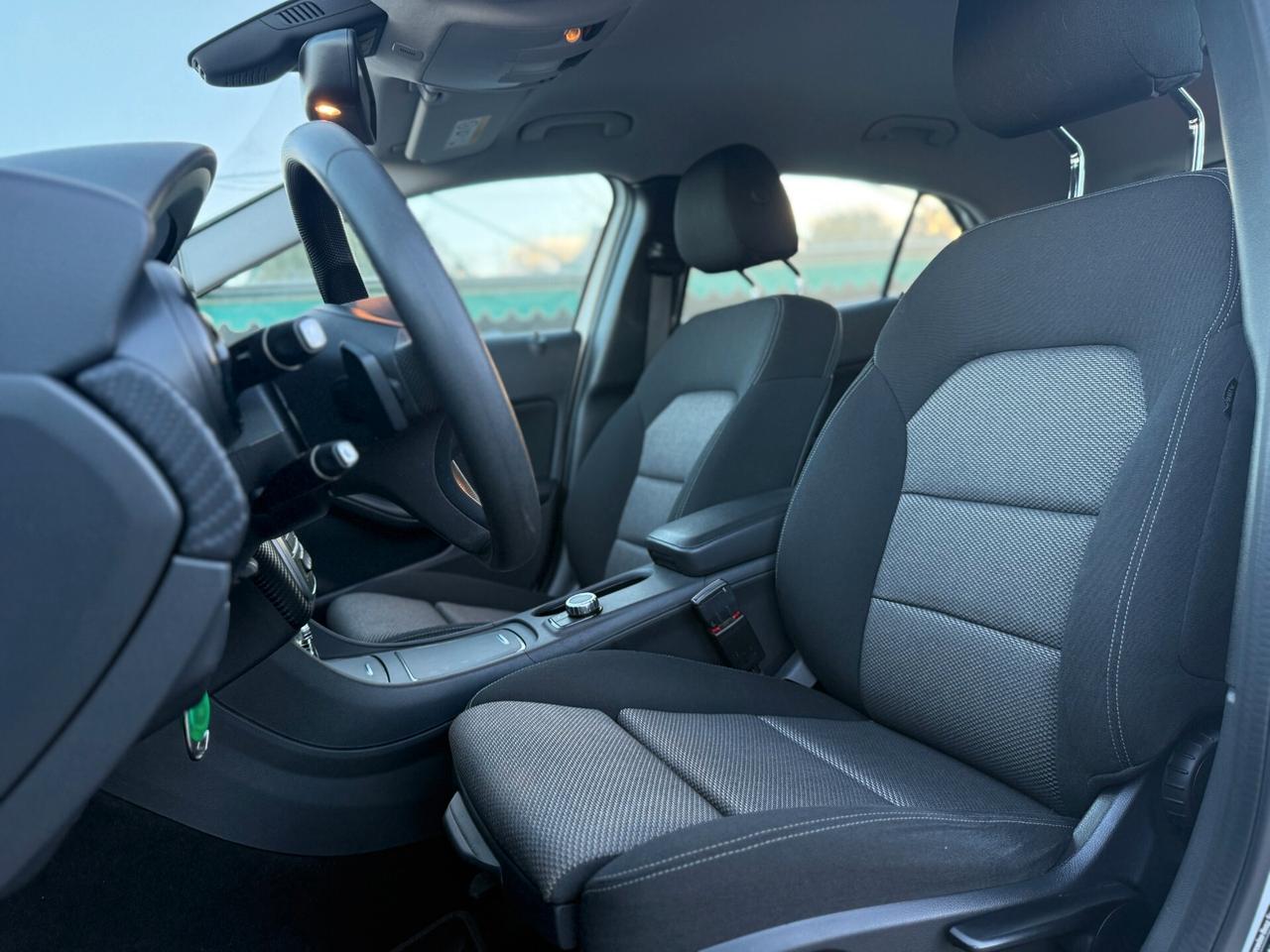 Mercedes-benz GLA 200 d Automatic 4Matic Premium