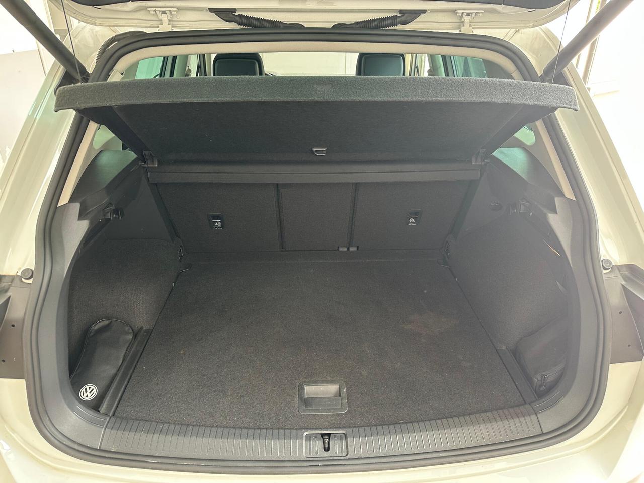 Volkswagen Tiguan 2.0 TDI 150 CV SCR DSG Elegance