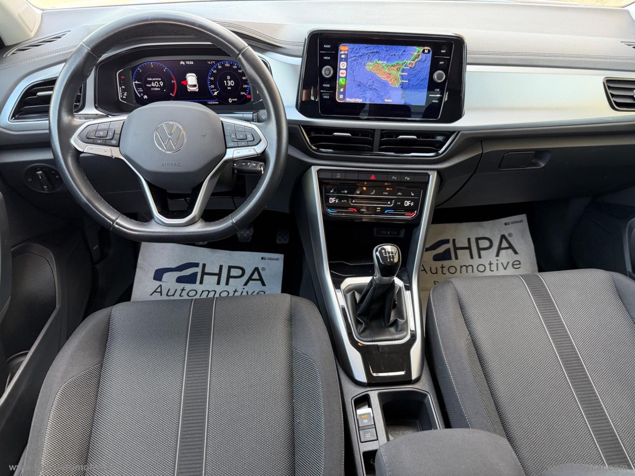 VOLKSWAGEN T-Roc 2.0TDI LED CARPLAY PARK ASSIST ACC