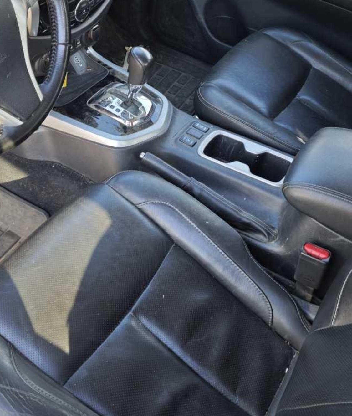 Nissan Navara 2.3 dCi 190 CV 7AT 4WD Double Cab N-Connecta