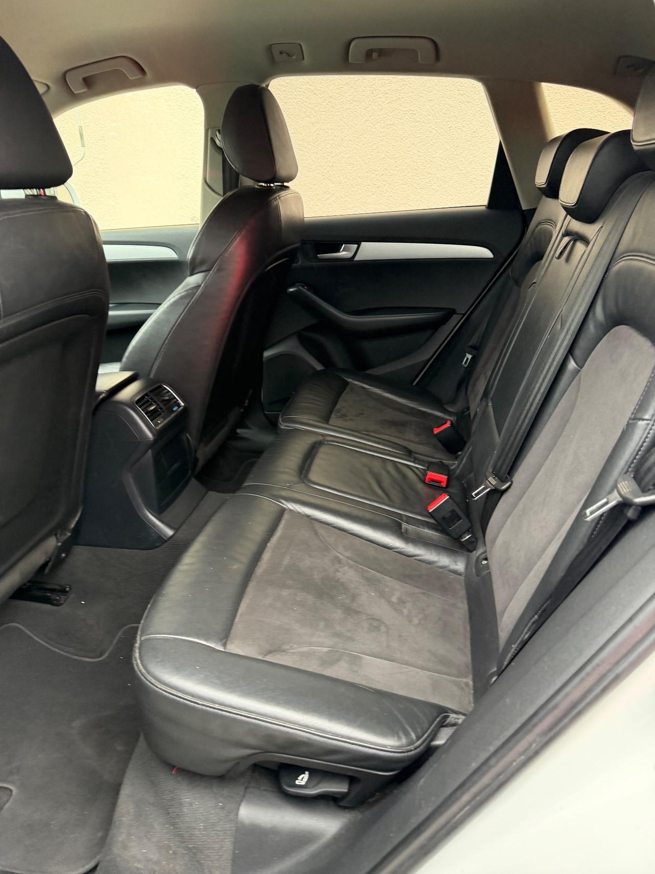 Audi Q5 2.0 TDI 170 CV quattro