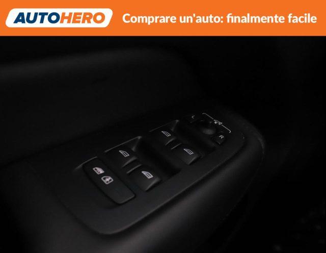 VOLVO XC60 T6 Recharge Plug-in Hybrid AWD automatico Plus Dar