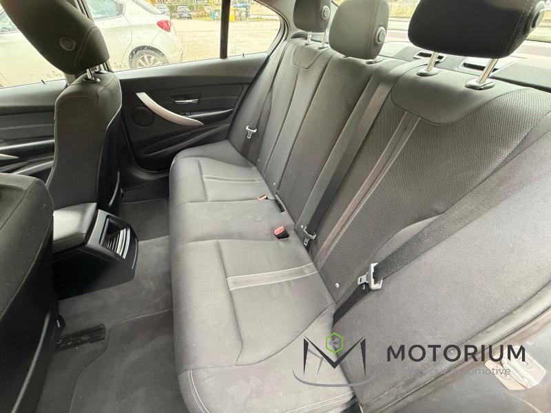 BMW Serie 3 Berlina 318d Business Advantage