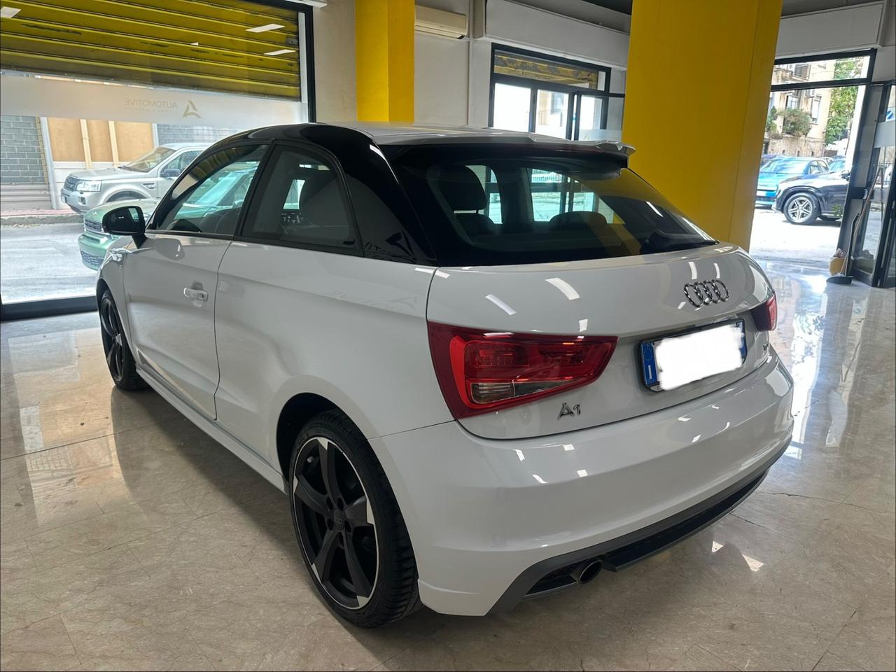 Audi A1 1.6 TDI S line edition