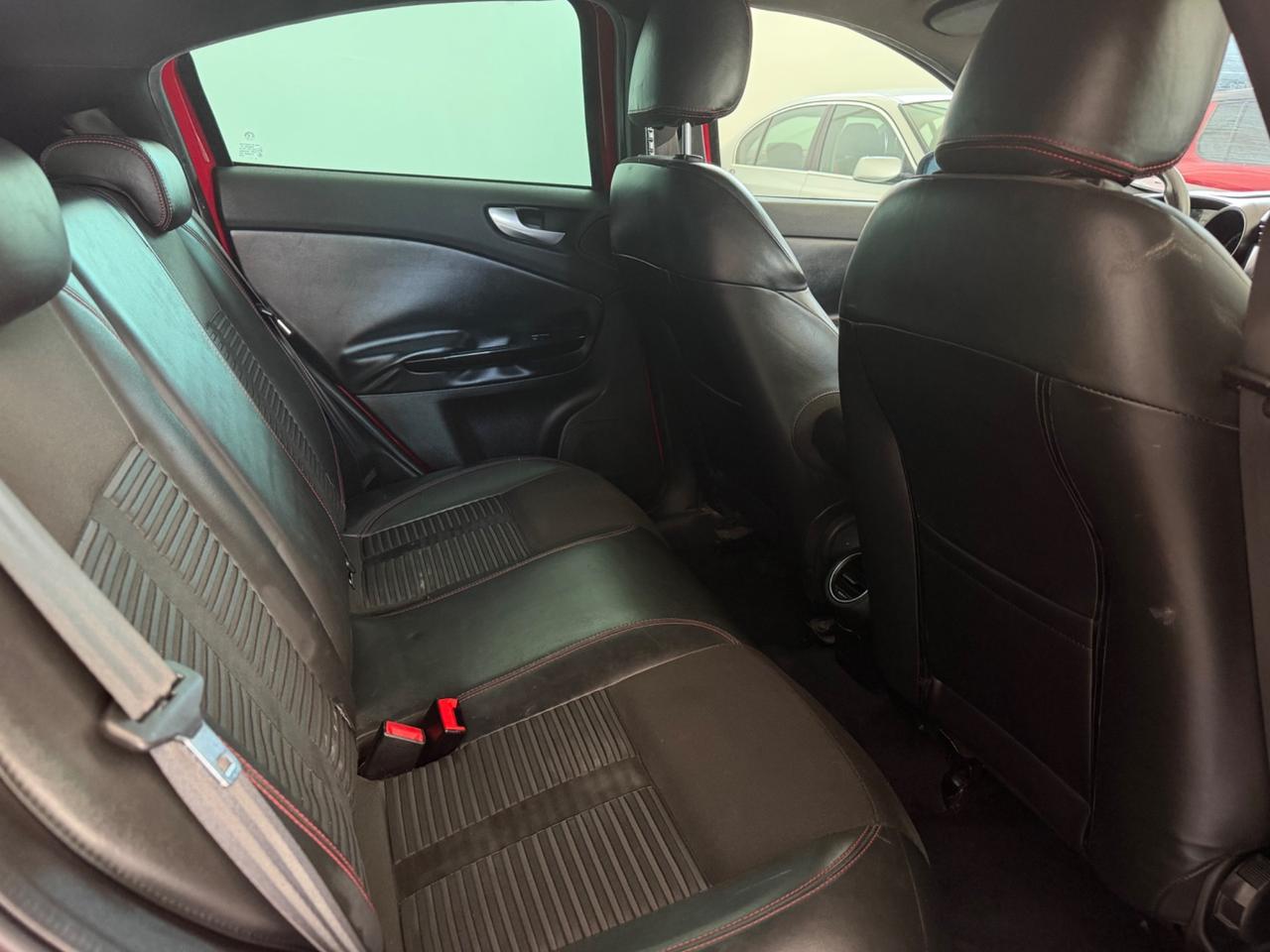 Alfa Romeo Giulietta 2.0 JTDm-2 140 CV Distinctive