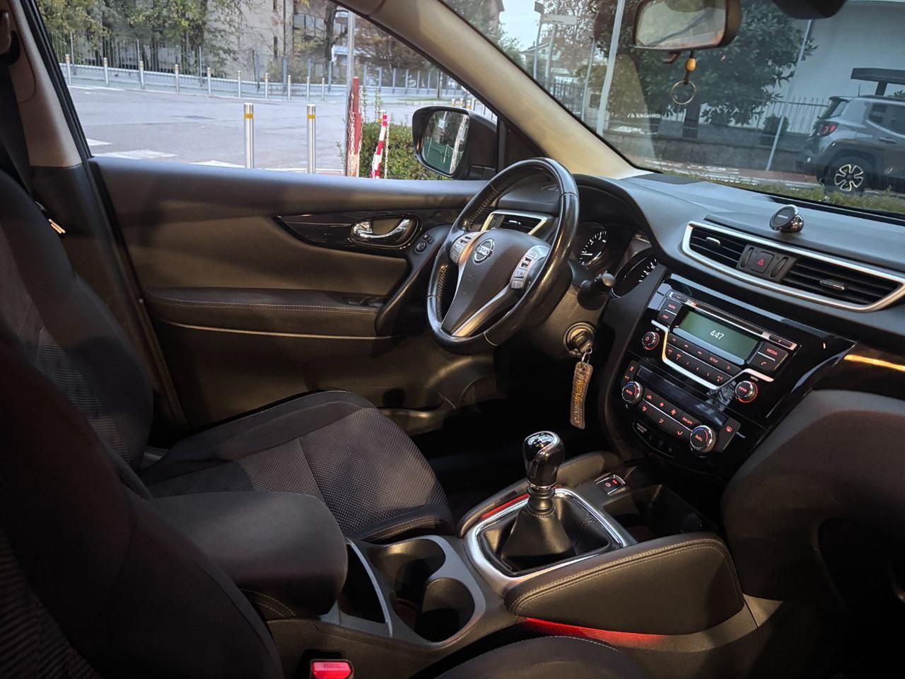 NISSAN Qashqai 1.2 DIG-T Acenta - UNICO PROPRIETARIO