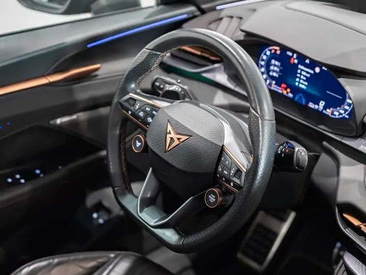 Cupra Terramar 1.5 e-Hybrid DSG VZ