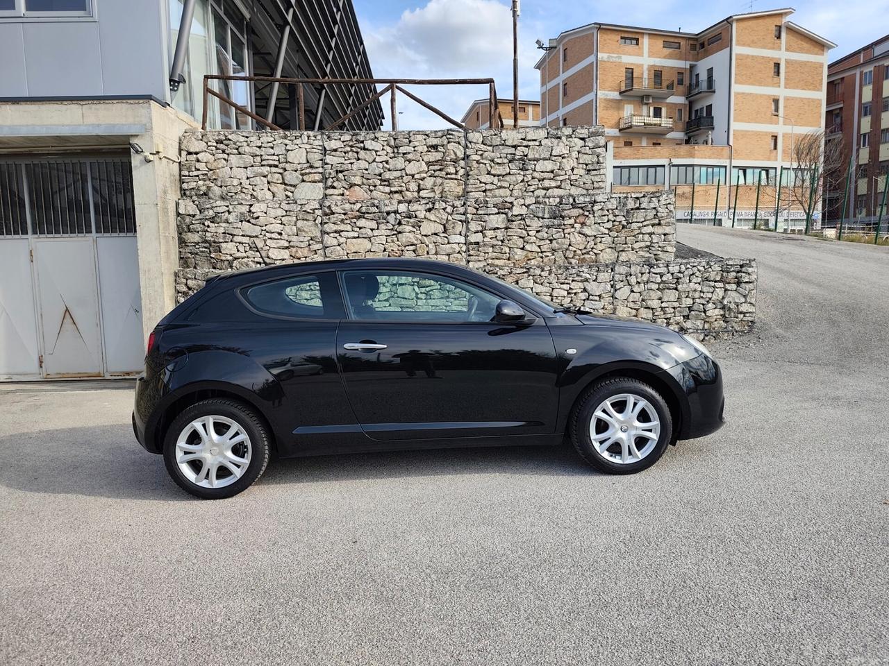 Alfa Romeo MiTo 1.4 78 CV Distinctive