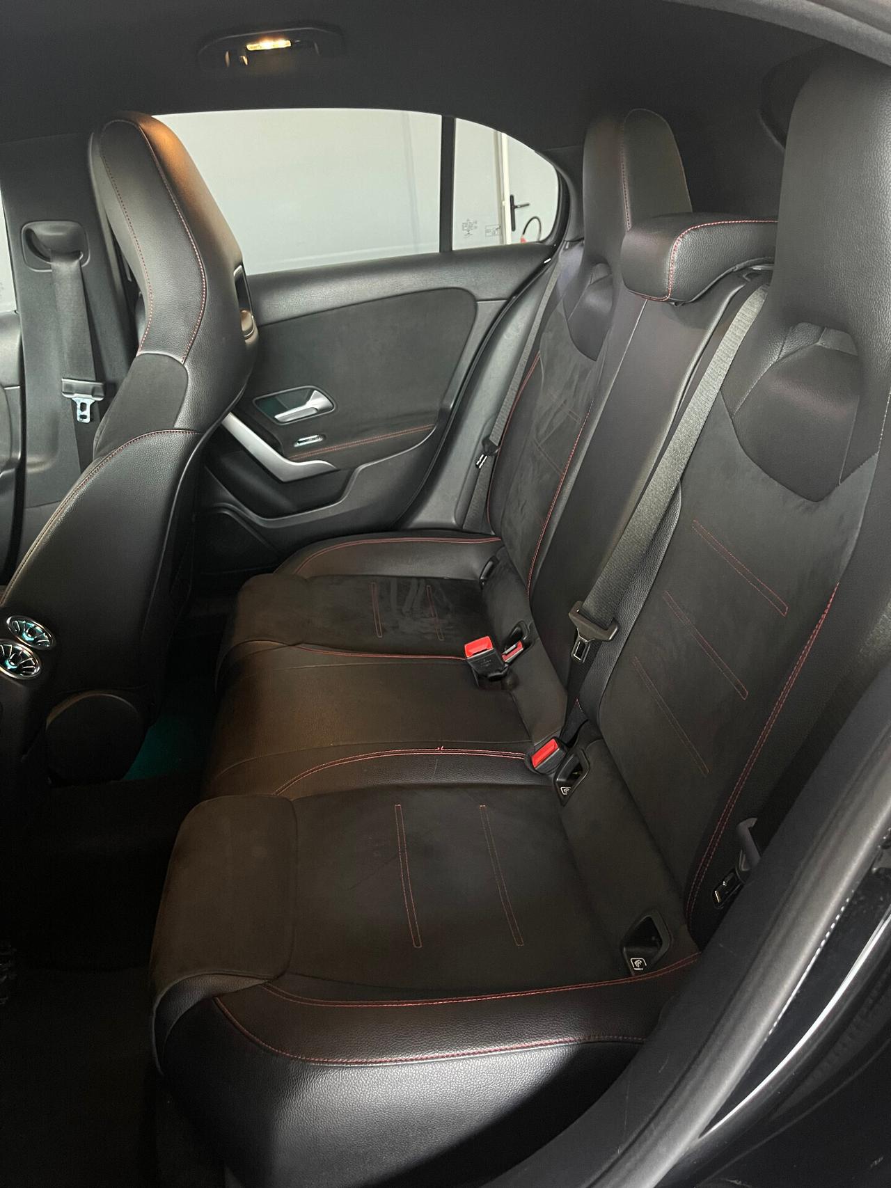 Mercedes-benz A 180 d Automatic Premium