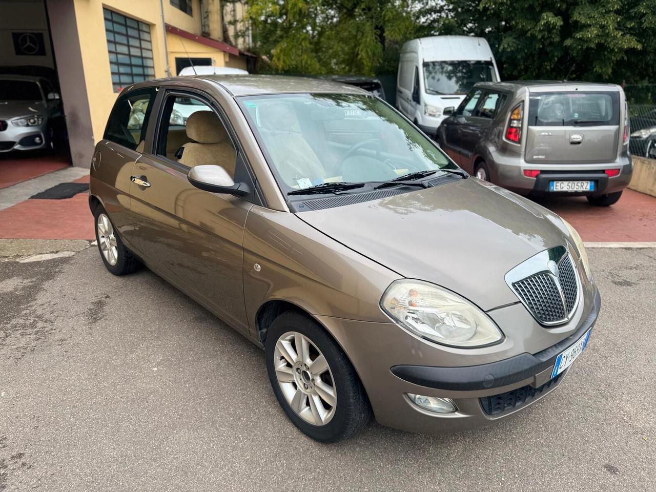 Lancia Ypsilon 2006 1.2 Benzina 130.000 KM