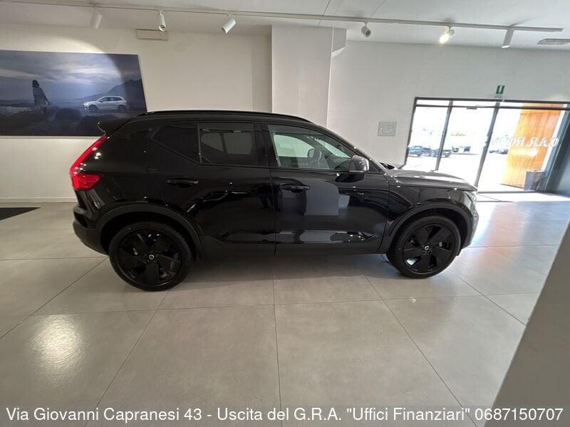 Volvo XC40 B3 automatico Ultra Black Edition