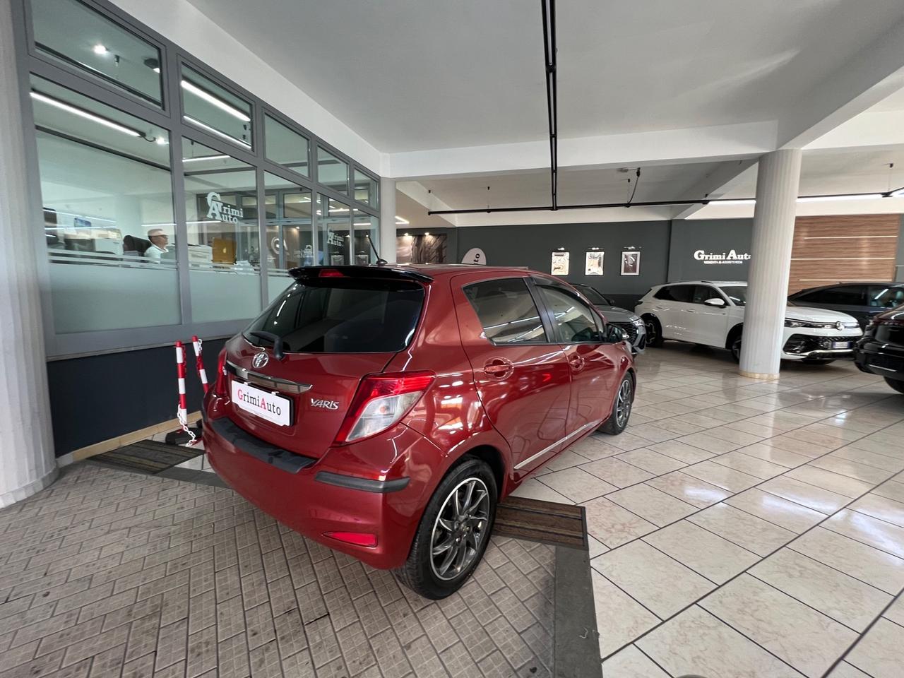 Toyota Yaris 1.4 D-4D 5 porte Lounge