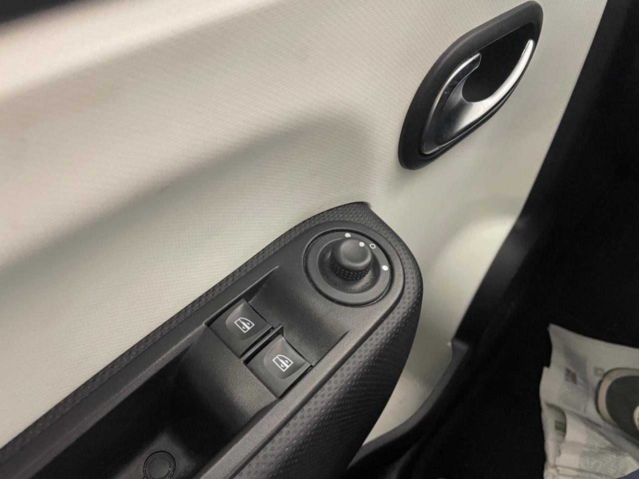 Renault Twingo TCe 90 CV GPL La Parisienne Perfetta !