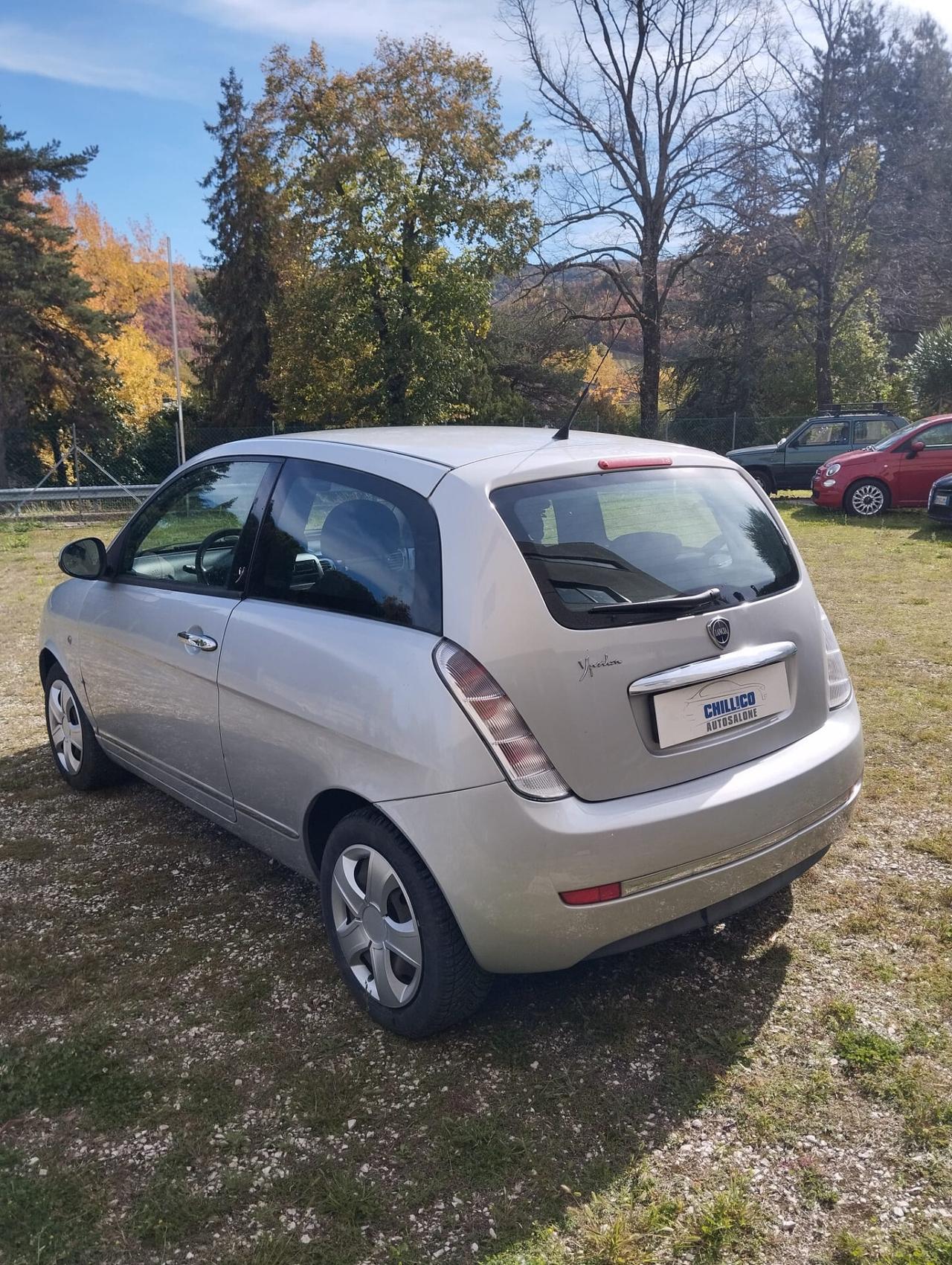 Lancia Ypsilon 1.2 69 CV Argento