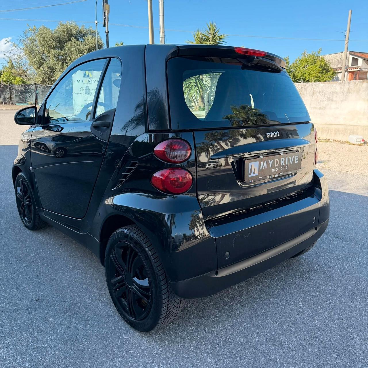 Smart ForTwo 1000 45 kW coupé pure