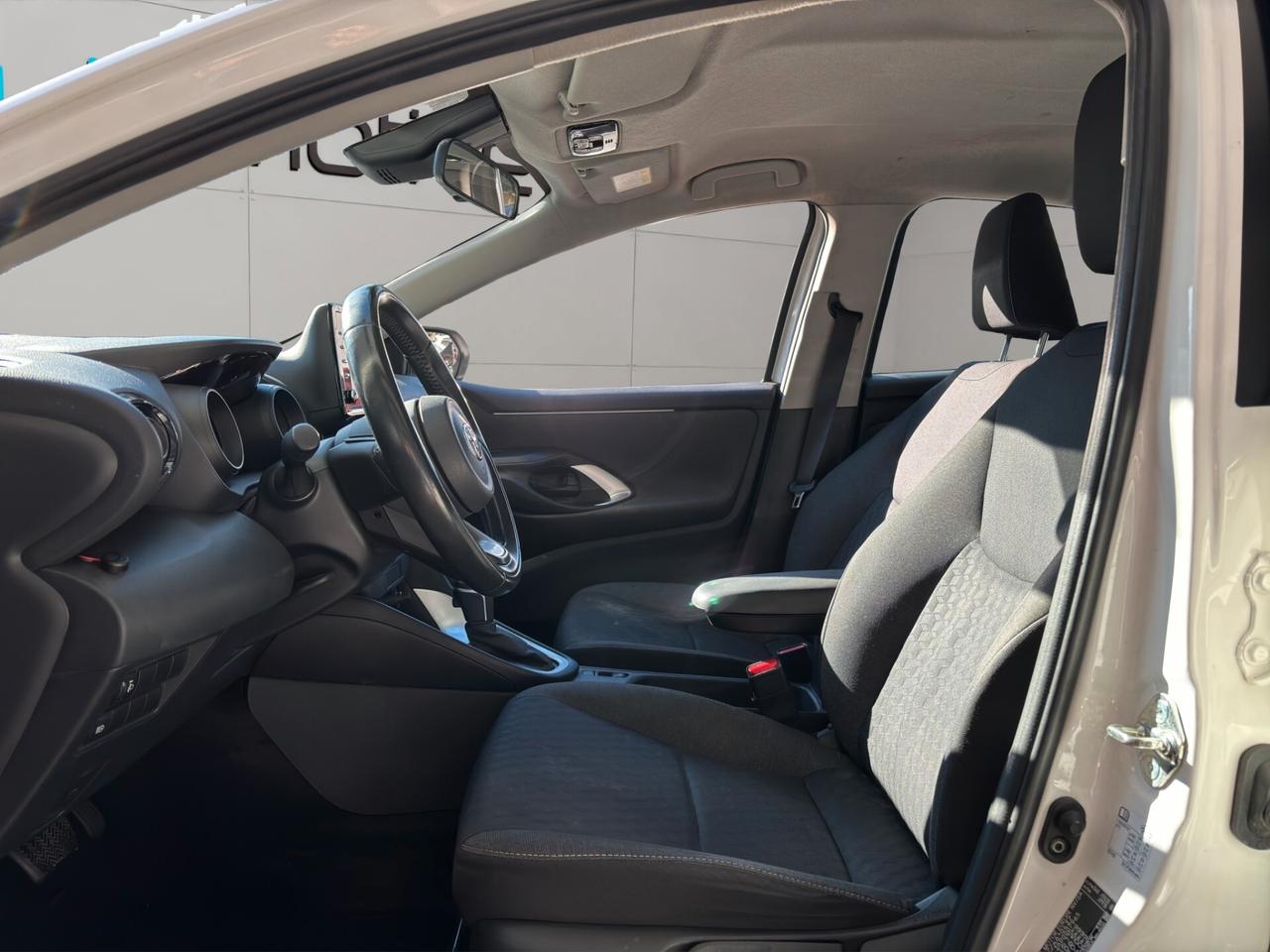Toyota Yaris 1.5 Hybrid 5 porte Trend