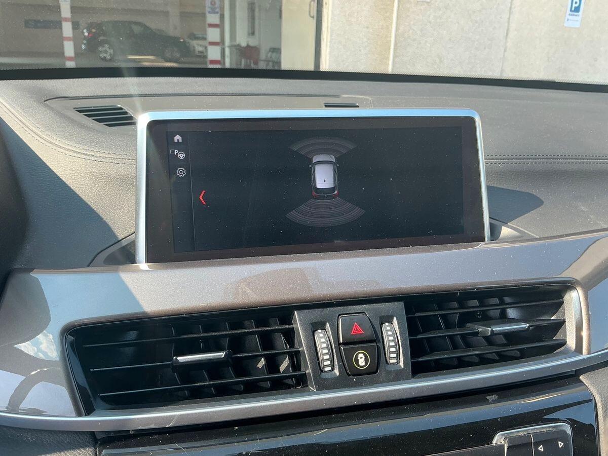 Bmw X1 sDrive18d xLine