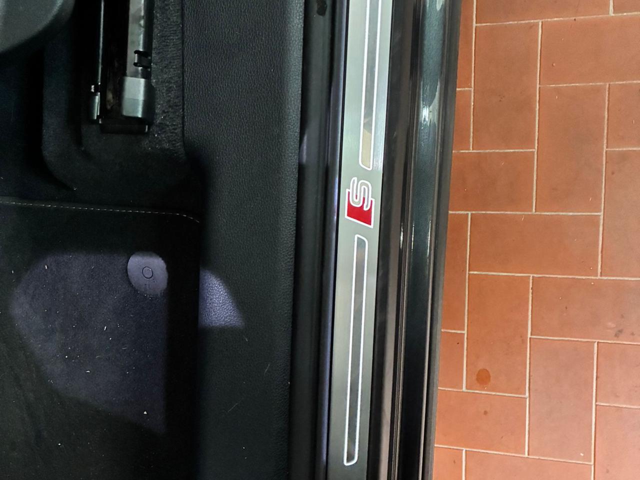 Audi Q3 40 2.0 tdi s line edition quattro 200cv s-tronic