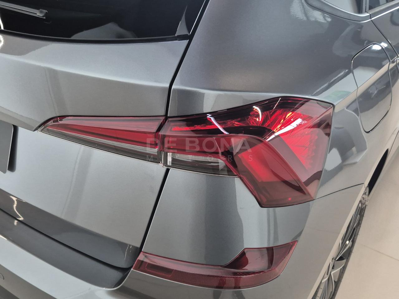 Skoda Kamiq 1.0 tsi black dots 115cv dsg