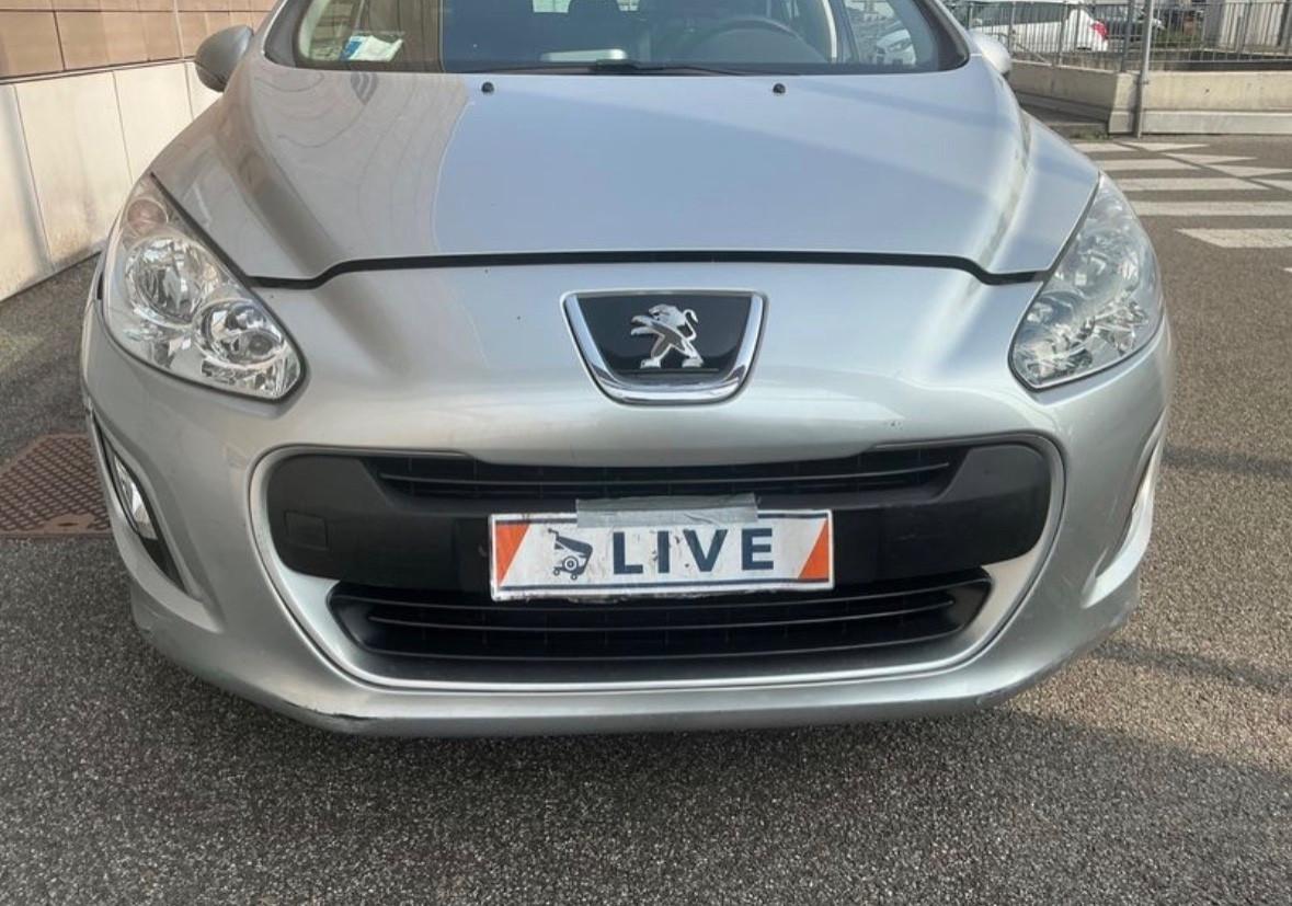 Peugeot 308 1.4 VTi 98CV SW Access