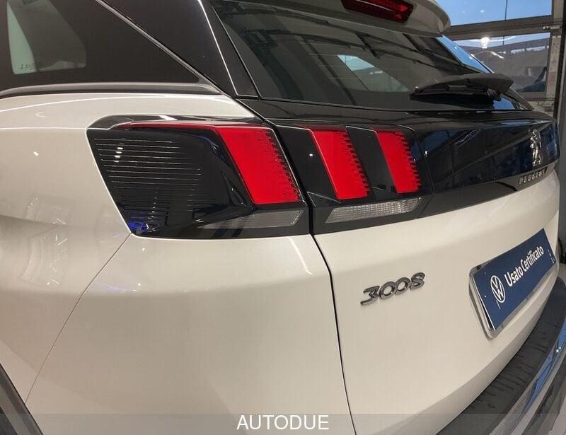 Peugeot 3008 1.5 BLUEHDI 130CV